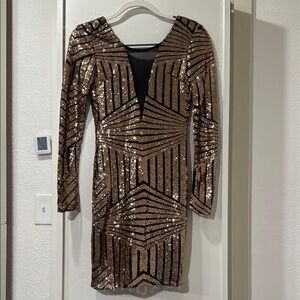 A'gaci Black and Gold Long Sleeve Dress